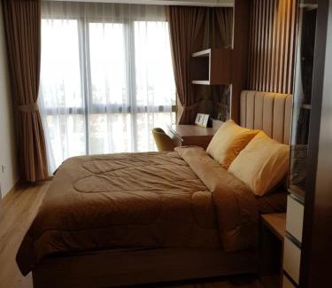 Tangerang Apartment | Exceptional Stay at M-Town Signature Gading Serpong
