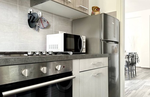 Marcelli Apartment | New Four-Room Apartment Near the Beach with Great Amenities