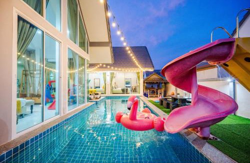 Cha-am Villa | Experience M4 Billion Pool Villa with Oceanfront Amenities