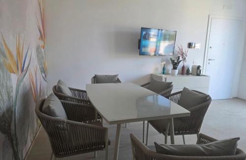 Municipio 5 Apartment | M4REE Seaside Suites & Relax