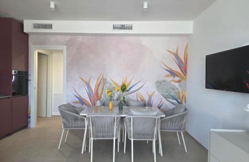 Municipio 5 Apartment | M4REE Seaside Suites & Relax