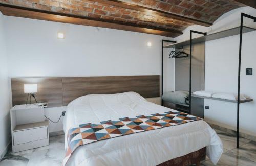 Cordoba Apartment | Top-Rated M65 Luxury Apartments with Private Pool and Dining