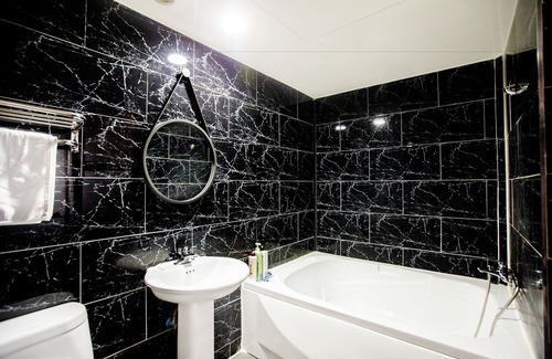 Chilgok-gun Hotel | Budget-Friendly M7 Business Hotel with Family Amenities