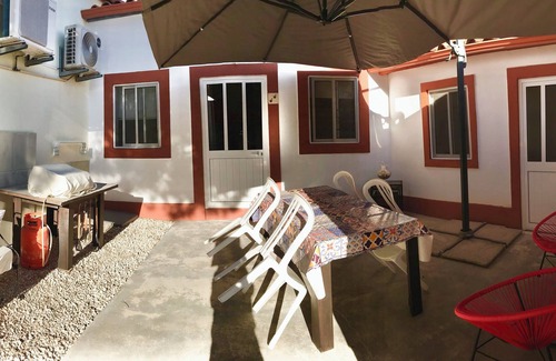 Casal do Abegao House | Maça Cottage: Guest Rated 10/10 with Ocean View & Pool