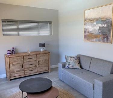 Somerset West Apartment | Oceanfront Escape at Maîté Iphupho - Rated 10/10