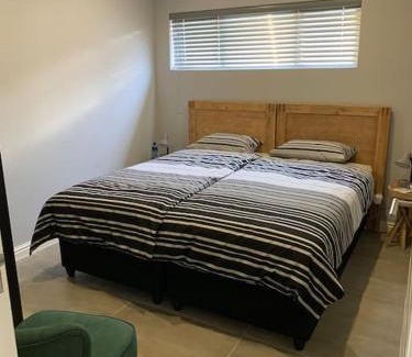 Somerset West Apartment | Oceanfront Escape at Maîté Iphupho - Rated 10/10