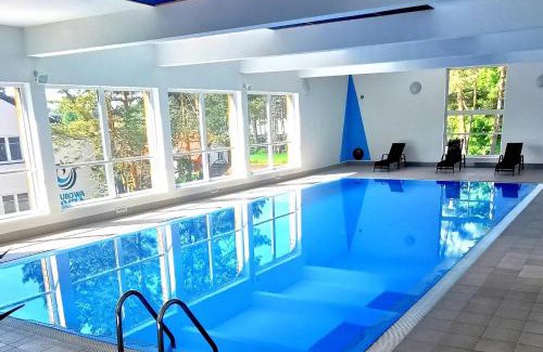 Poddabie House | Discover Mały Dąbek: Oceanfront Escape with Pool & Dining