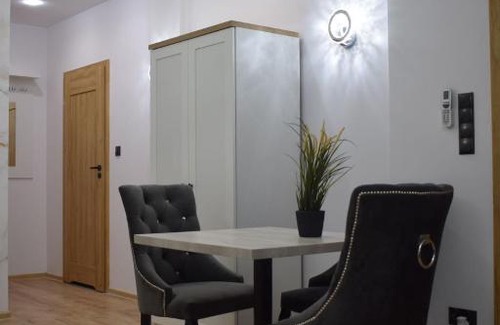 Podzamcze House | Pet-Friendly Retreat at Mały Książę - Guest Rated 10/10