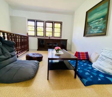Puk Tian House | Pet-Friendly Ma Baan House by the Sea with Breakfast