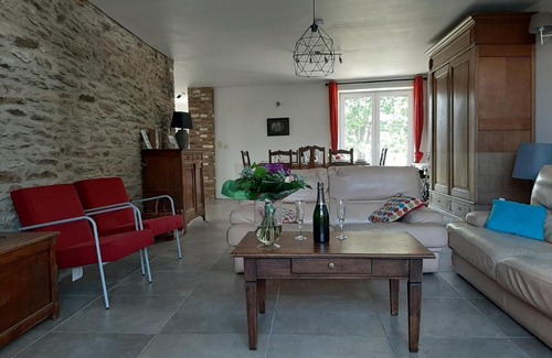 Bievre House | Discover Ma Grange à Nous: Pet & Child Friendly Retreat