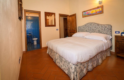 San Casciano in Val di Pesa Other | Guest Rated 10/10: Farmhouse Grinder with Pool & Spa