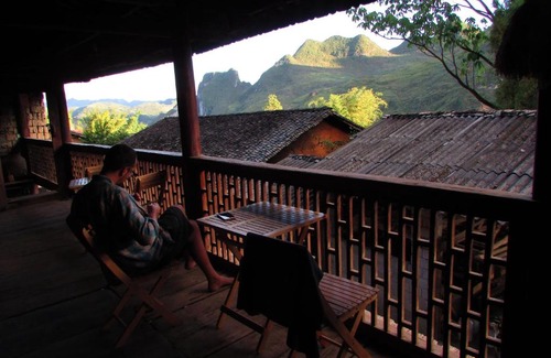 Dong Van House | Affordable Comfort at Ma Le Homestay with Hot Tub