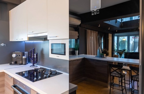 Gazi Apartment | Ma Maison N 5 Private Heated Pool Acropolis View