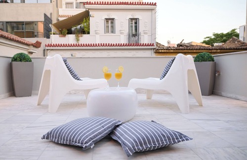 Kerameikos Villa | Ma Maison N°9 Downtown Villa, Jacuzzi, Parking