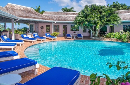 Tryall Villa | Experience Ma Moura Villa: Oceanfront Bliss & Spa Retreat