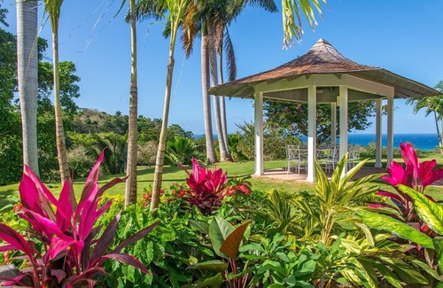 Tryall Villa | Experience Ma Moura Villa: Oceanfront Bliss & Spa Retreat