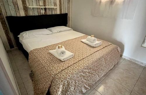 Salionc Apartment | Ocean View Retreat: Ma TERRASSE with Private Beach Access