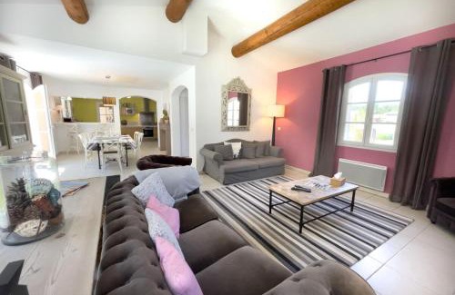 Pont Royal Villa | Elegant Villa in Provence with Pool at Domaine de Pont-Royal