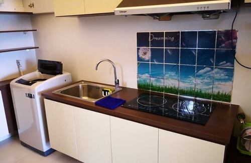 Central District Apartment | Scenic River View Hotel: Steps from SOGO & KSL