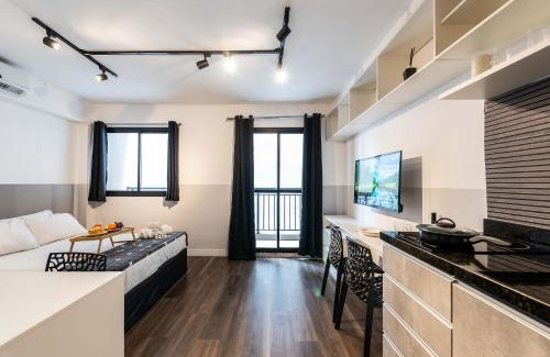 Santa Ifigenia Apartment | Comfortable Aconchego Near Estação da Luz with Pool