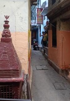 Varanasi House | Cozy Maa Durga Inn: Child-Friendly with 8.9/10 Reviews