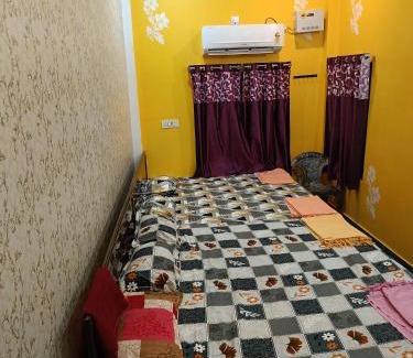 Faizabad House | Maa janki paying guest house