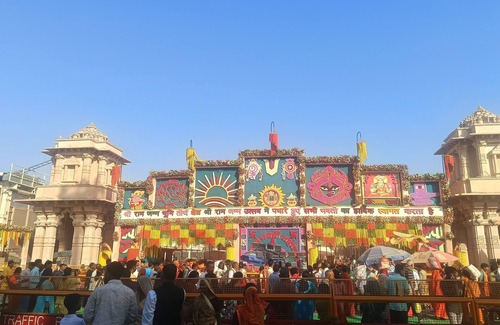 Faizabad House | Maa janki paying guest house near ramjanam bhumi temple