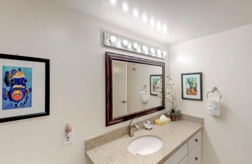 Maalaea Apartment | Oceanfront Retreat at Maalaea Kai 305: Rated 9.4/10
