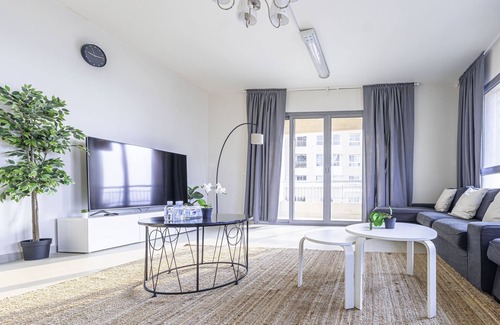 Jeddah Apartment | Comfort Stay at Mabaat - Emaar Towers Al Fayha'A