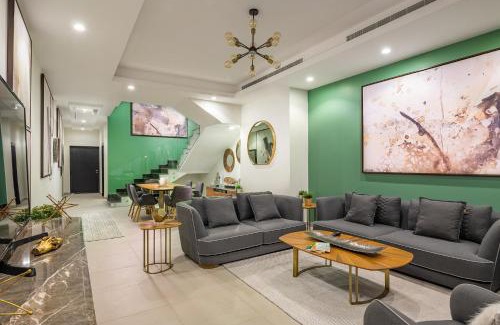 Al-Rawdah Villa | Explore Mabaat - Nala Al Rawdah: Family-Friendly Retreat