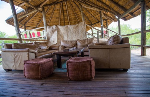 Idodi Cabin | Mabata Makali Lodge & Campsite