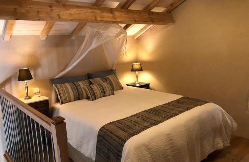 Saint-Pierre-de-Cole Bed & Breakfast | Pet-Friendly MaBelle rêve B&B with Breakfast & 9.7 Rating