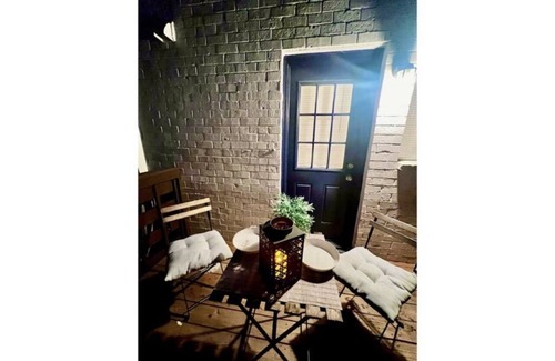 Mableton House | Mableton Escape Long Term mins to Six Flags Airport ATL