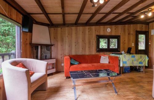 Maboge Ski Chalet | Maboge Cottage with Garden