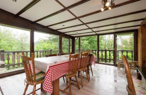 Maboge Ski Chalet | Maboge Cottage with Garden