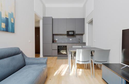 Ghisolfa Apartment | Urban Oasis at Mac Mahon - Family-Friendly Getaway