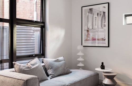 Middle Park Apartment | Stylish MAC Middle Park: Family-Friendly with Kitchen Amenities