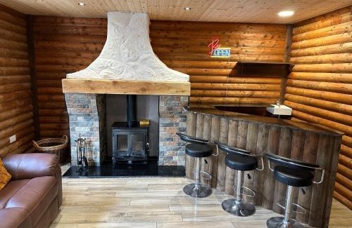 Clogher House | Top-Rated Mac's Cottage: Pet-Friendly with Hot Tub Access