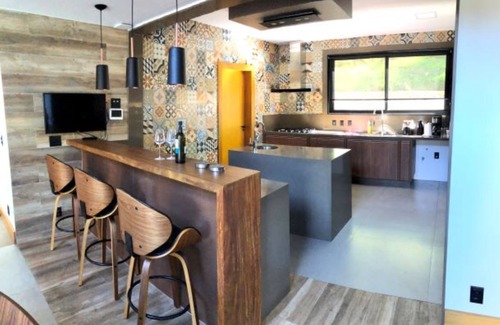 Araras House | Macaws House: Breathtaking Views & Top-Rated Amenities