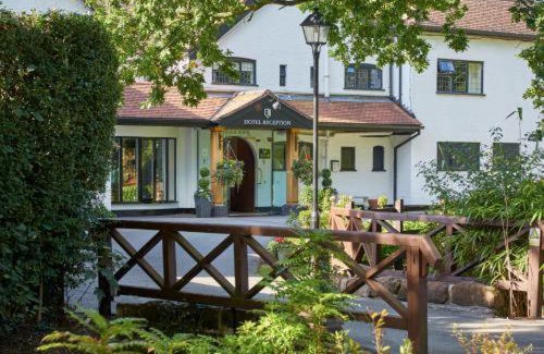 Woodbank Hotel | Relax at Macdonald Craxton Wood Hotel & Spa: Pet Friendly Escape