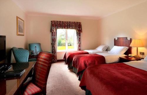 Woodbank Hotel | Relax at Macdonald Craxton Wood Hotel & Spa: Pet Friendly Escape
