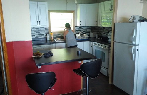 Creignish House | Pet-Friendly Escape at MacEachern 19th Hole Celtic House