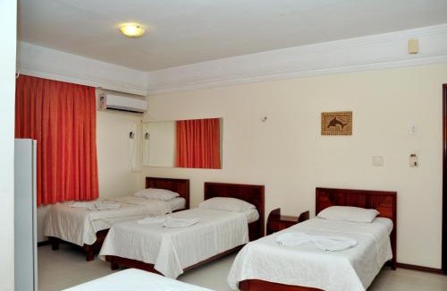 Nazare Hotel | Relax at Machado's Plaza Hotel with Pool and Breakfast