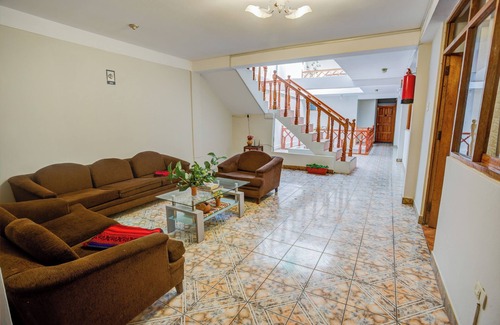 Machu Picchu Bed & Breakfast | Cozy Machu Picchu Guest House with Pool and Spa Amenities