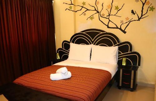 Aguas Calientes Bed & Breakfast | Budget-Friendly Stay at MACHUPICCHUROYAL B y B with Breakfast