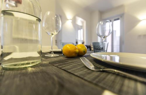 Zona Farini Apartment | Pet-Friendly Maciachini Apartments R&R with High Ratings