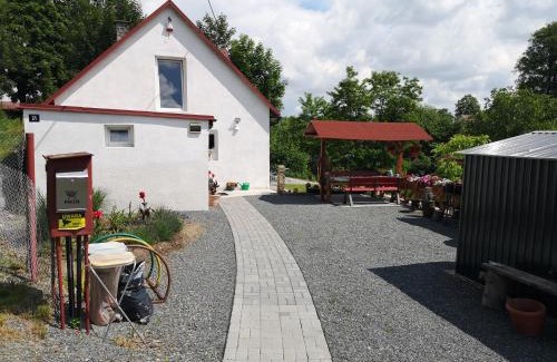 Stara Cervena Voda House | Maciejówka: Guest Rated 9.8, Oceanfront & Pet Friendly