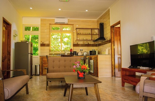 Grand Anse Apartment | Family-Friendly Retreat at Macmillan's Holiday Villas