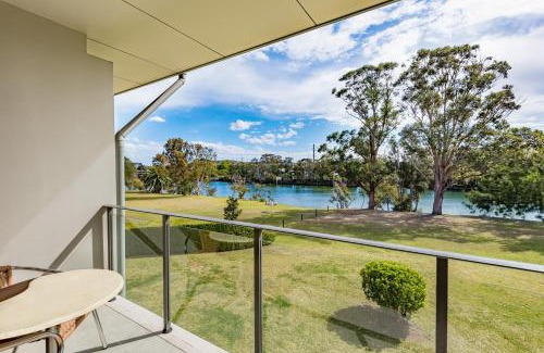 Argenton Hotel | Discover Macquarie: A 4-Star Haven with Family-Friendly Amenities