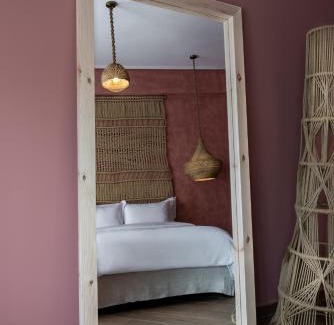Trikala Apartment | Elegant Macrame Luxury Suites with Family-Friendly Amenities